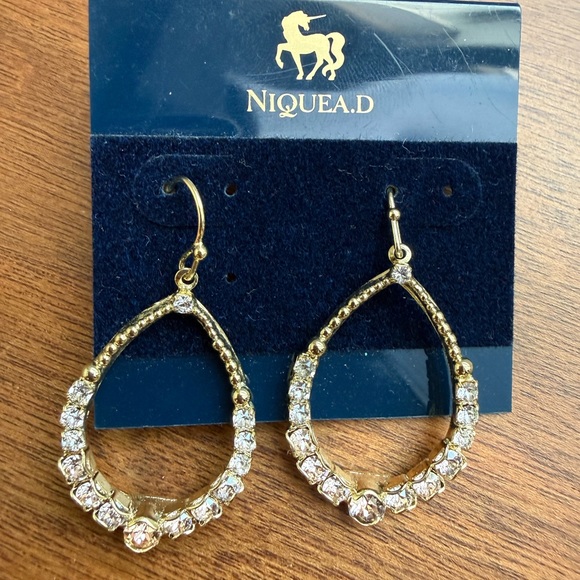 Niquea.d drop earrings - Picture 7 of 8